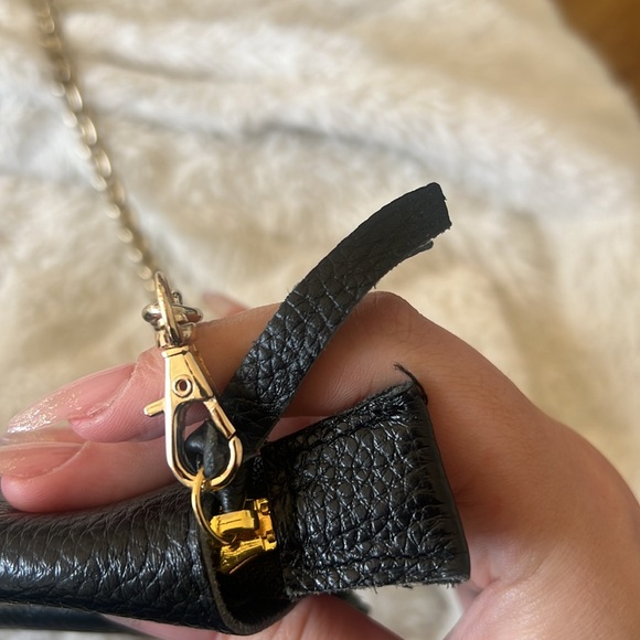 AUTHENTIC PRADA BAG - Picture 3 of 7